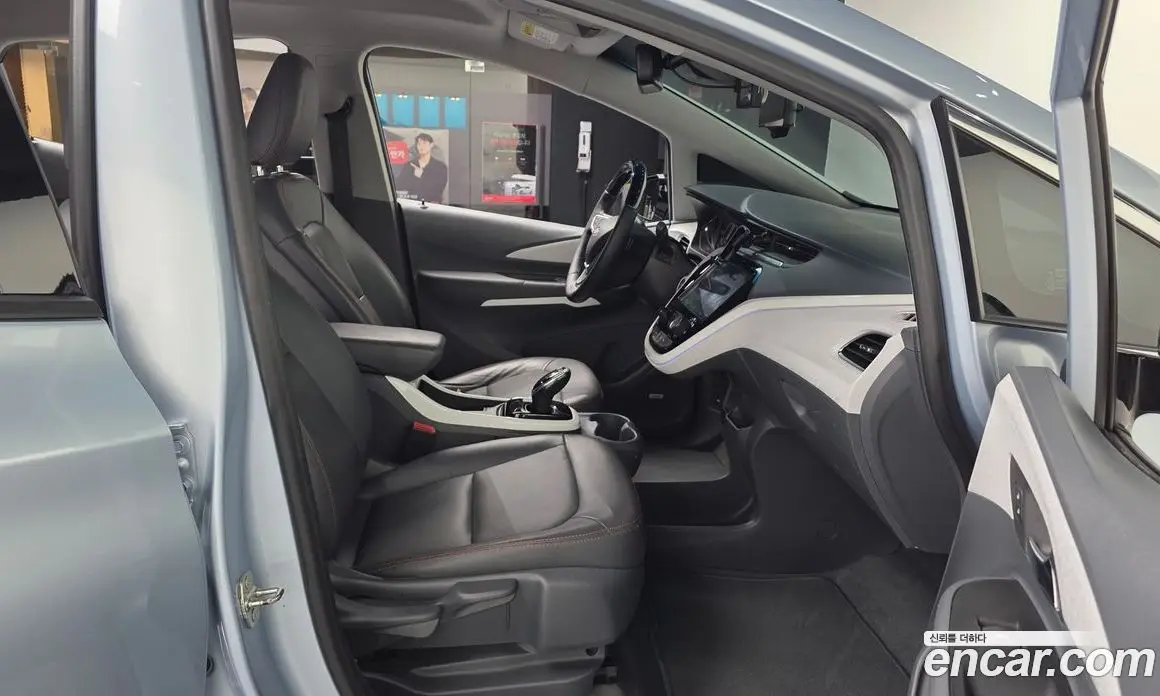 Chevrolet Bolt EV 2018 0.2 автомат (гидро), фото 17 Chevrolet Bolt EV 2018 0.2 автомат (гидро), фото 17