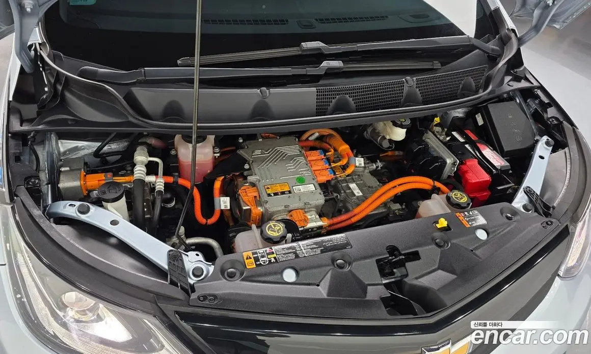 Chevrolet Bolt EV 2018 0.2 автомат (гидро), фото 6 Chevrolet Bolt EV 2018 0.2 автомат (гидро), фото 6