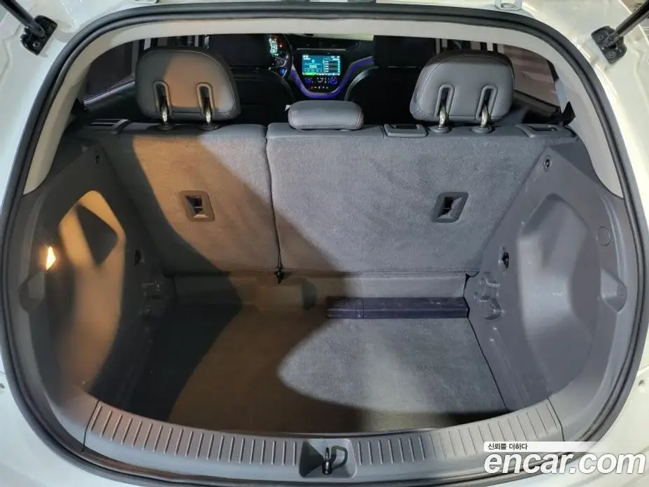 Chevrolet Bolt EV 2019 0.2 автомат (гидро), фото 8
