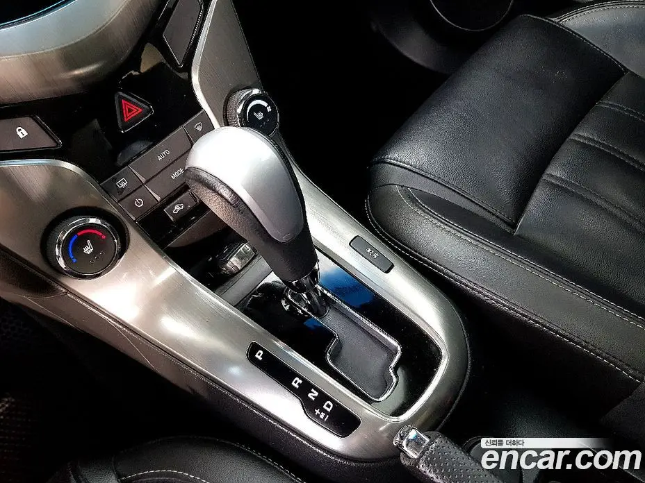 Chevrolet Cruze 2012 1.8 автомат (гидро), фото 14