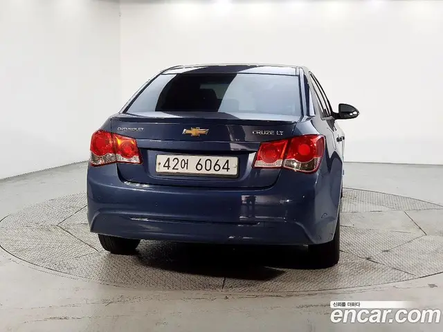 Chevrolet Cruze 2014 2.0 автомат (гидро), миниатюра 3 Chevrolet Cruze 2014 2.0 автомат (гидро), миниатюра 3