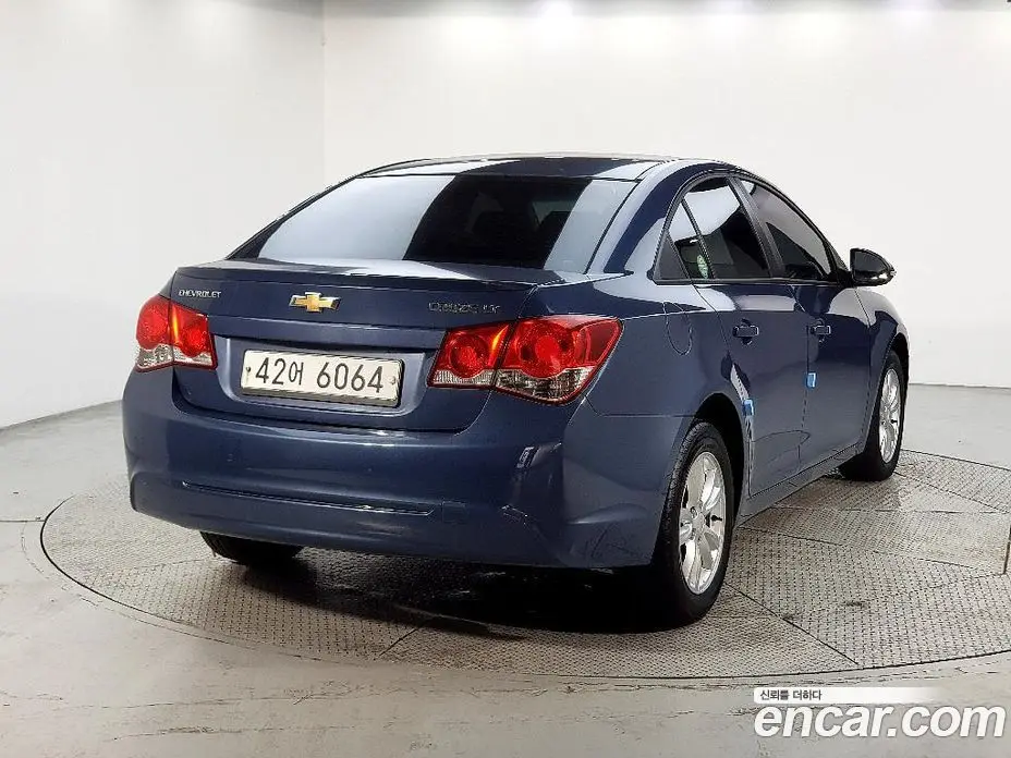 Chevrolet Cruze 2014 2.0 автомат (гидро), фото 4 Chevrolet Cruze 2014 2.0 автомат (гидро), фото 4