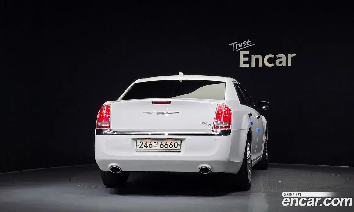 Chrysler 300C 2011 3.6 автомат (гидро), фото 4 Chrysler 300C 2011 3.6 автомат (гидро), фото 4