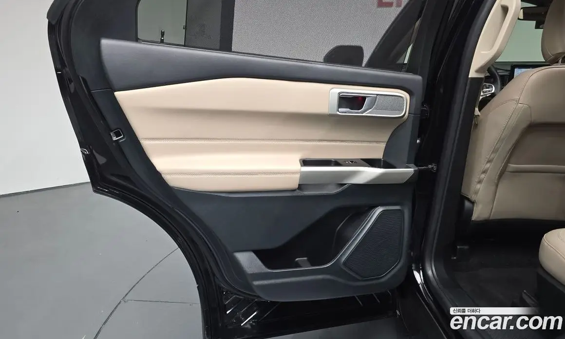 Ford Explorer 2023 2.3 автомат (гидро), фото 15 Ford Explorer 2023 2.3 автомат (гидро), фото 15