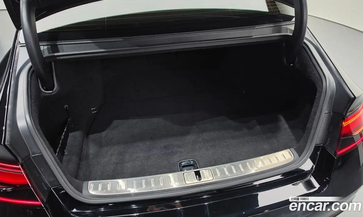 Genesis G90 2022 3.5 автомат (гидро), фото 28 Genesis G90 2022 3.5 автомат (гидро), фото 28