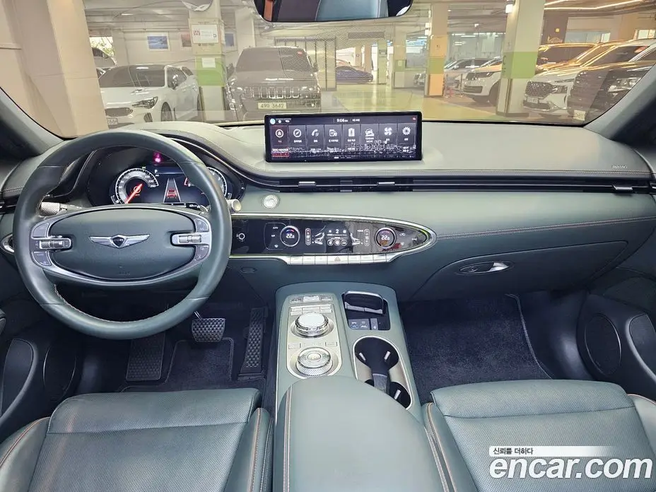 Genesis GV70 2020 3.5 автомат (гидро), фото 8 Genesis GV70 2020 3.5 автомат (гидро), фото 8