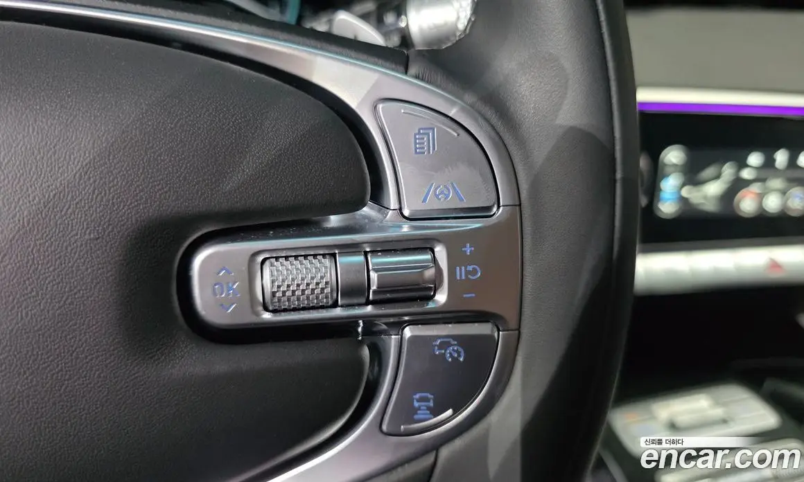 Genesis GV70 2022 2.5 автомат (гидро), фото 22 Genesis GV70 2022 2.5 автомат (гидро), фото 22