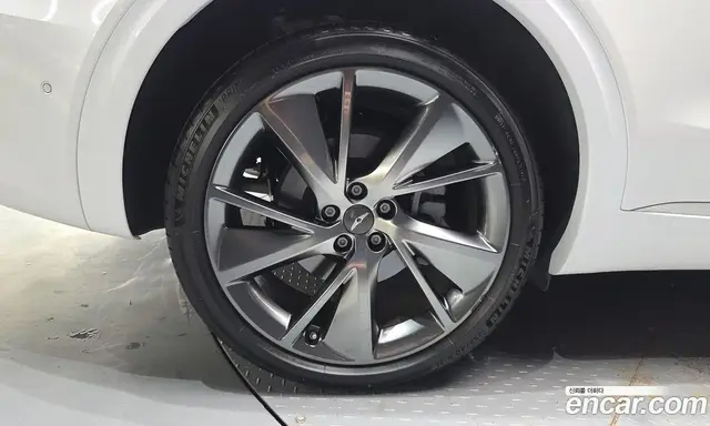Genesis GV70 2022 2.5 автомат (гидро), миниатюра 4 Genesis GV70 2022 2.5 автомат (гидро), миниатюра 4