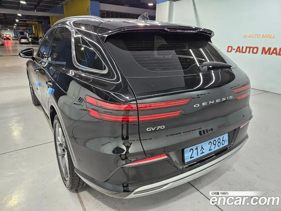 Genesis GV70 2022 0.1 автомат (гидро), фото 4