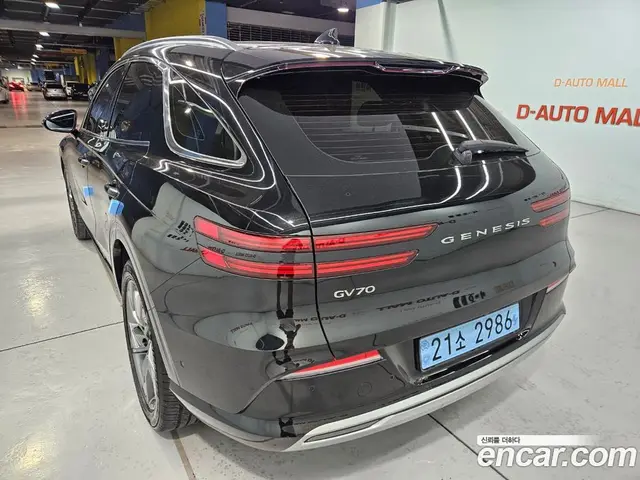 Genesis GV70 2022 0.1 автомат (гидро), миниатюра 4