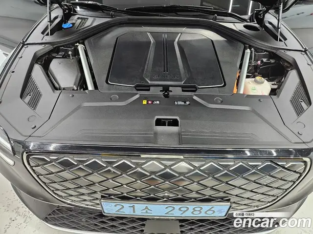 Genesis GV70 2022 0.1 автомат (гидро), миниатюра 8
