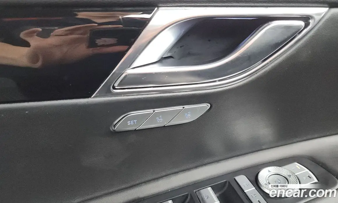 Genesis GV80 2020 2.5 автомат (гидро), фото 30 Genesis GV80 2020 2.5 автомат (гидро), фото 30