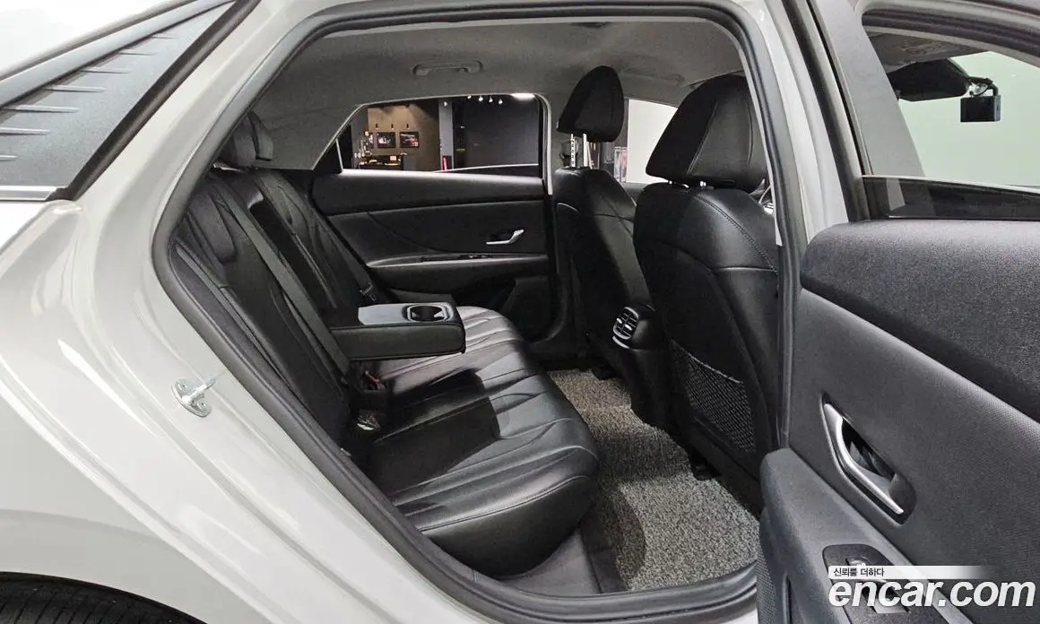 Hyundai Avante 2021 1.6 автомат (гидро), фото 16 Hyundai Avante 2021 1.6 автомат (гидро), фото 16