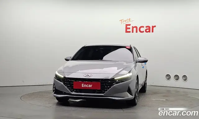 Hyundai Avante 2021 1.6 автомат (гидро), миниатюра 3 Hyundai Avante 2021 1.6 автомат (гидро), миниатюра 3