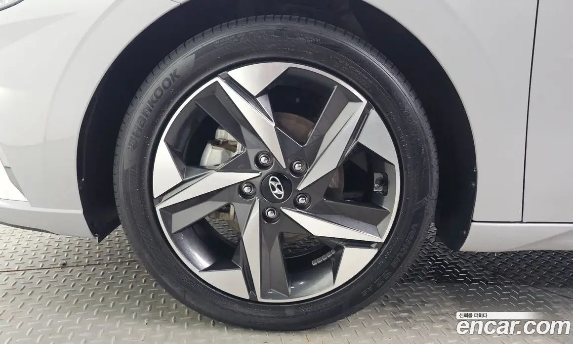 Hyundai Avante 2021 1.6 автомат (гидро), фото 5 Hyundai Avante 2021 1.6 автомат (гидро), фото 5