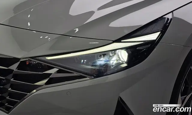 Hyundai Avante 2021 1.6 автомат (гидро), миниатюра 8 Hyundai Avante 2021 1.6 автомат (гидро), миниатюра 8