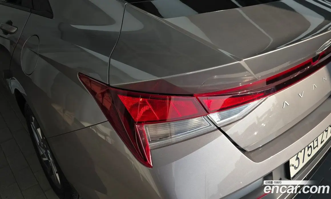Hyundai Avante 2023 1.6 автомат (гидро), фото 9