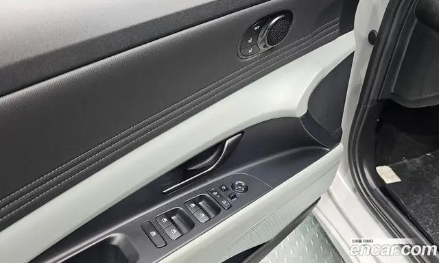 Hyundai Avante 2025 1.6 автомат (гидро), миниатюра 9 Hyundai Avante 2025 1.6 автомат (гидро), миниатюра 9
