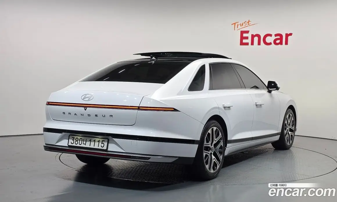 Hyundai Grandeur 2024 2.5 автомат (гидро), фото 2 Hyundai Grandeur 2024 2.5 автомат (гидро), фото 2