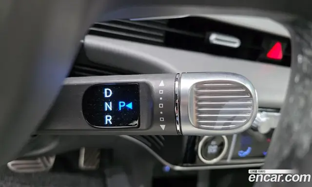 Hyundai Ioniq 5 2023 0.7 автомат (гидро), миниатюра 9 Hyundai Ioniq 5 2023 0.7 автомат (гидро), миниатюра 9