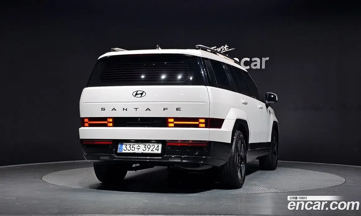 Hyundai Santa Fe 2023 1.6 автомат (гидро), фото 4