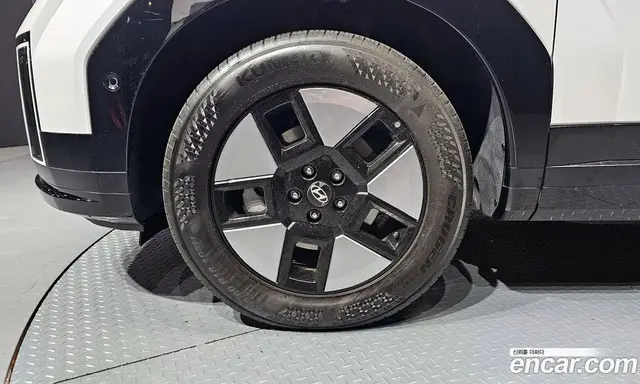 Hyundai Santa Fe 2023 1.6 автомат (гидро), миниатюра 5