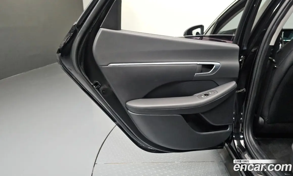 Hyundai Sonata 2020 2.0 автомат (гидро), фото 15 Hyundai Sonata 2020 2.0 автомат (гидро), фото 15