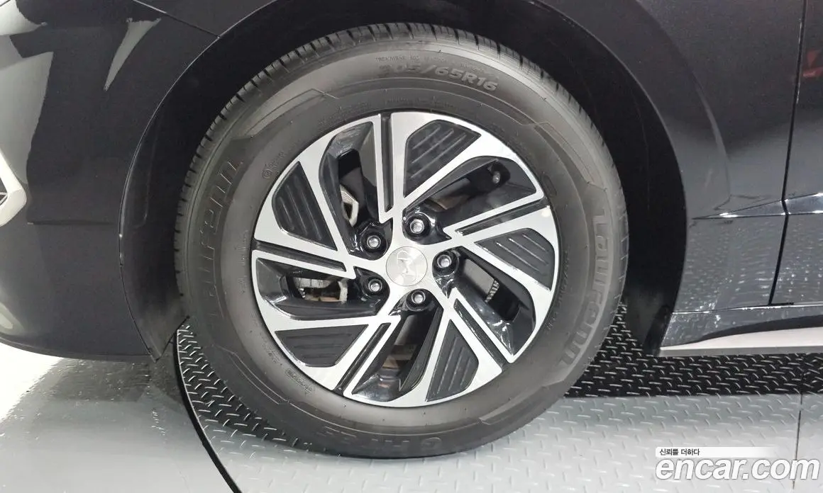 Hyundai Sonata 2020 2.0 автомат (гидро), фото 5 Hyundai Sonata 2020 2.0 автомат (гидро), фото 5