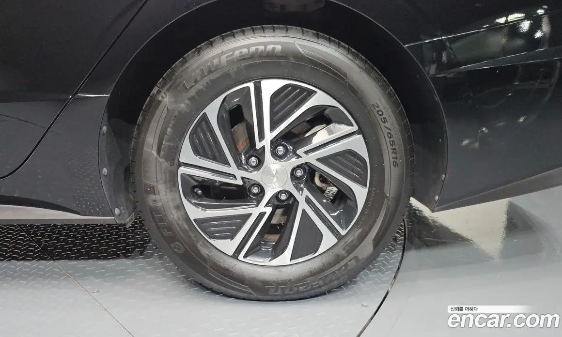 Hyundai Sonata 2020 2.0 автомат (гидро), фото 7 Hyundai Sonata 2020 2.0 автомат (гидро), фото 7