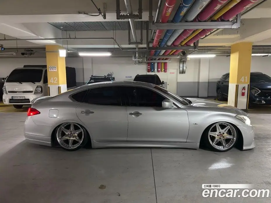 Infiniti M 2010 3.7 автомат (гидро), фото 4 Infiniti M 2010 3.7 автомат (гидро), фото 4