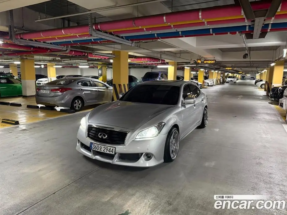 Infiniti M 2010 3.7 автомат (гидро), фото 7 Infiniti M 2010 3.7 автомат (гидро), фото 7