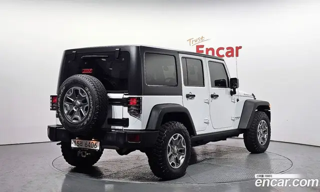 Jeep Wrangler 2016 3.6 автомат (гидро), миниатюра 2 Jeep Wrangler 2016 3.6 автомат (гидро), миниатюра 2