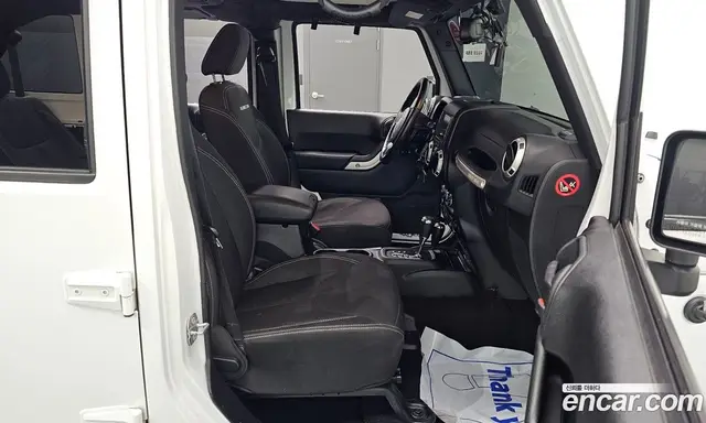 Jeep Wrangler 2016 3.6 автомат (гидро), миниатюра 12