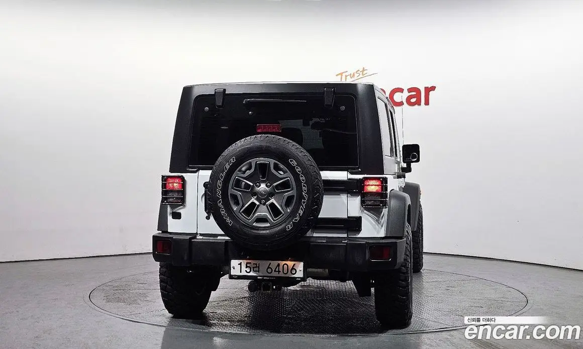 Jeep Wrangler 2016 3.6 автомат (гидро), фото 4 Jeep Wrangler 2016 3.6 автомат (гидро), фото 4
