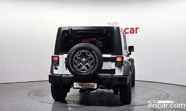 Jeep Wrangler 2016 3.6 автомат (гидро), миниатюра 4 Jeep Wrangler 2016 3.6 автомат (гидро), миниатюра 4