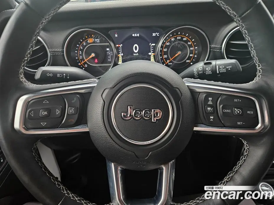 Jeep Wrangler 2022 2.0 автомат (гидро), фото 11 Jeep Wrangler 2022 2.0 автомат (гидро), фото 11