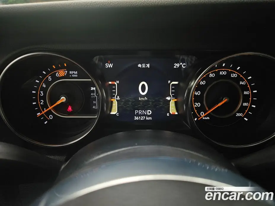 Jeep Wrangler 2022 2.0 автомат (гидро), фото 5 Jeep Wrangler 2022 2.0 автомат (гидро), фото 5
