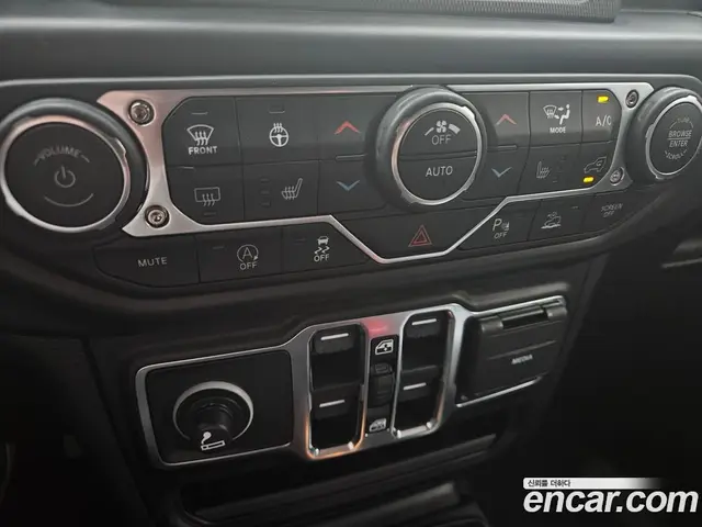 Jeep Wrangler 2022 2.0 автомат (гидро), миниатюра 6 Jeep Wrangler 2022 2.0 автомат (гидро), миниатюра 6