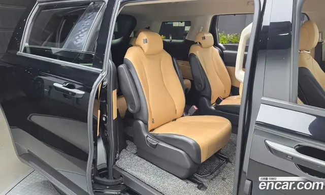 Kia Carnival 2020 2.2 автомат (гидро), миниатюра 12