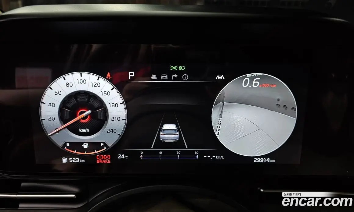 Kia Carnival 2022 3.5 автомат (гидро), фото 11 Kia Carnival 2022 3.5 автомат (гидро), фото 11