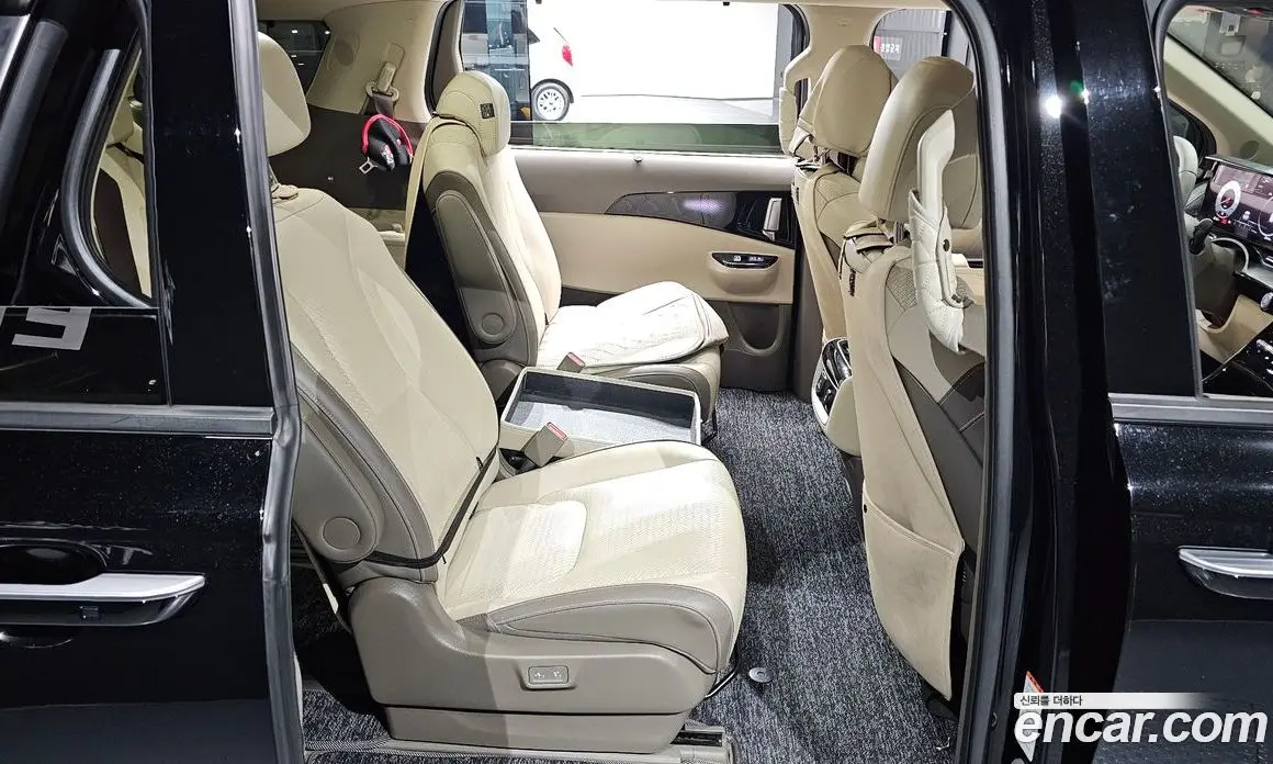 Kia Carnival 2022 3.5 автомат (гидро), фото 17 Kia Carnival 2022 3.5 автомат (гидро), фото 17