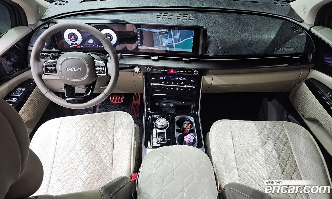 Kia Carnival 2022 3.5 автомат (гидро), фото 10 Kia Carnival 2022 3.5 автомат (гидро), фото 10
