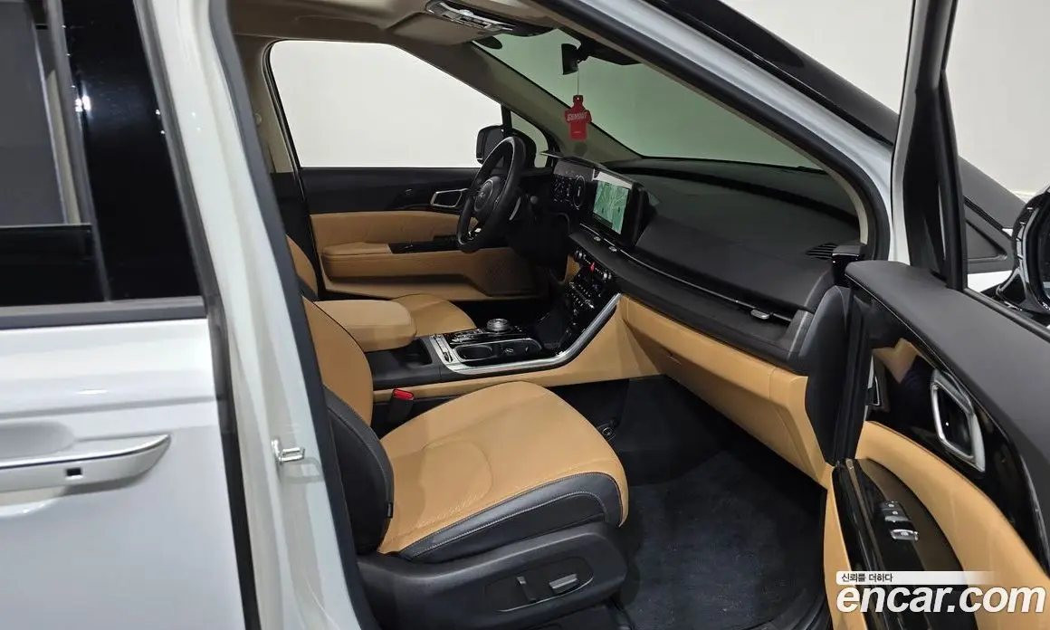 Kia Carnival 2023 2.2 автомат (гидро), фото 16 Kia Carnival 2023 2.2 автомат (гидро), фото 16