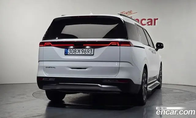 Kia Carnival 2023 2.2 автомат (гидро), миниатюра 4 Kia Carnival 2023 2.2 автомат (гидро), миниатюра 4