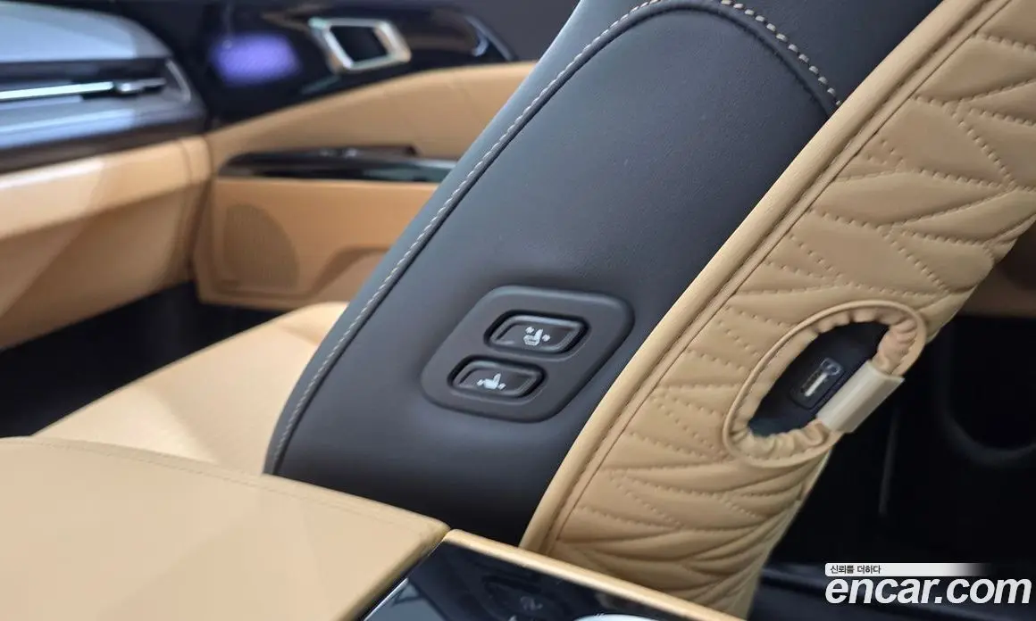 Kia Carnival 2023 2.2 автомат (гидро), фото 37 Kia Carnival 2023 2.2 автомат (гидро), фото 37