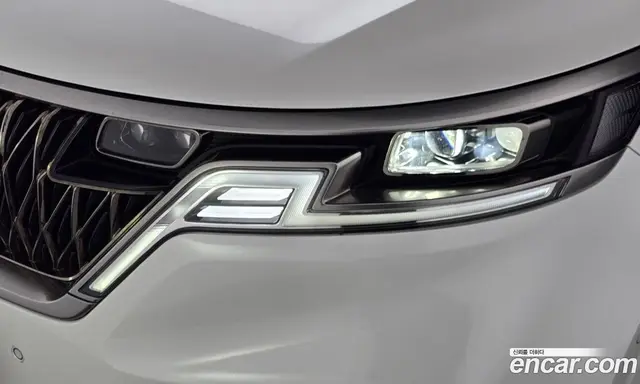 Kia Carnival 2023 2.2 автомат (гидро), миниатюра 8 Kia Carnival 2023 2.2 автомат (гидро), миниатюра 8
