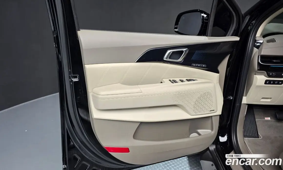 Kia Carnival 2024 1.6 автомат (гидро), фото 14 Kia Carnival 2024 1.6 автомат (гидро), фото 14