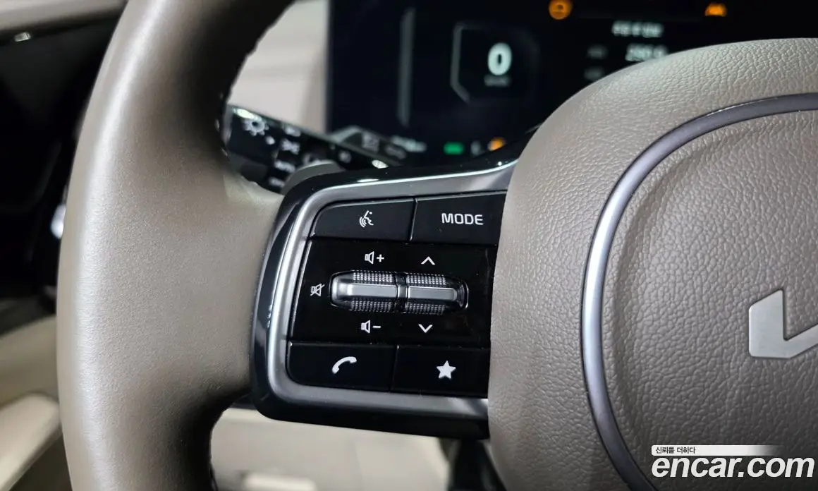 Kia Carnival 2024 1.6 автомат (гидро), фото 39 Kia Carnival 2024 1.6 автомат (гидро), фото 39