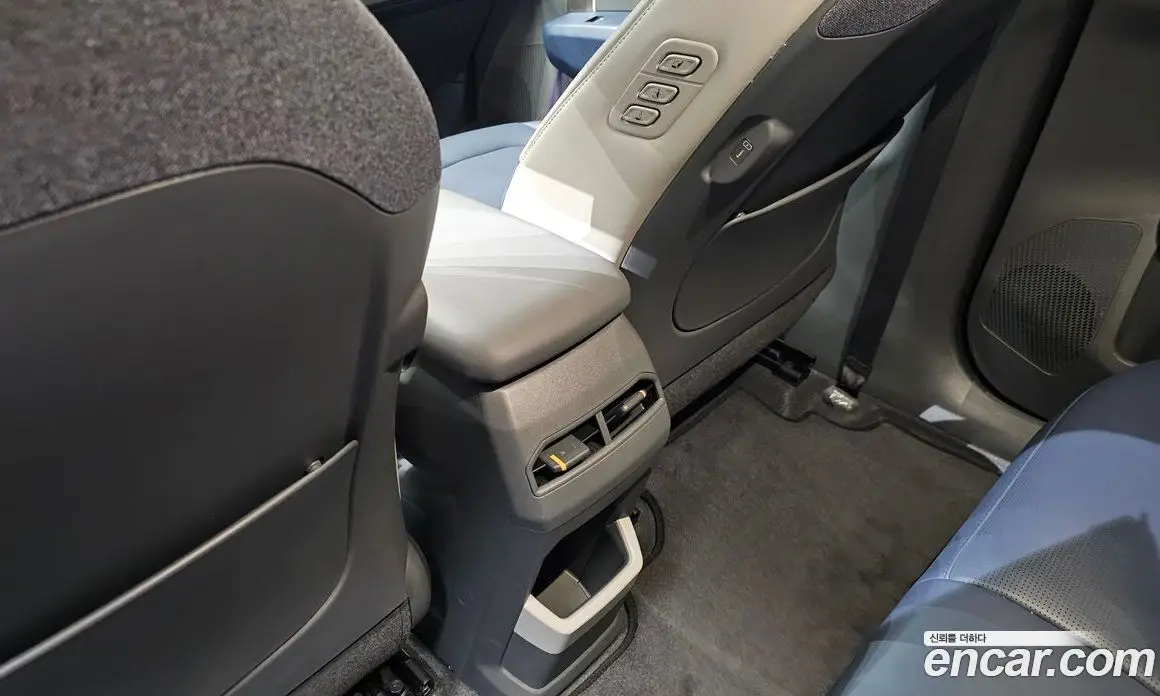Kia EV3 2025 0.2 автомат (гидро), фото 33 Kia EV3 2025 0.2 автомат (гидро), фото 33