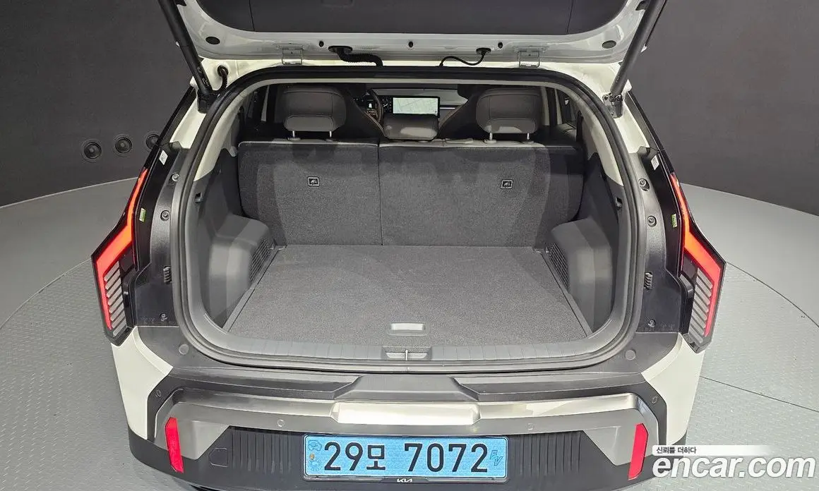 Kia EV3 2025 0.2 автомат (гидро), фото 34 Kia EV3 2025 0.2 автомат (гидро), фото 34